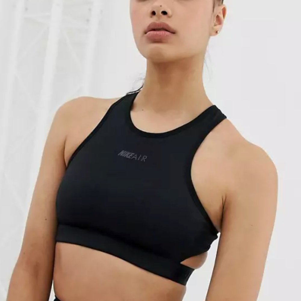 NIKE Crop Top/ Workout Top